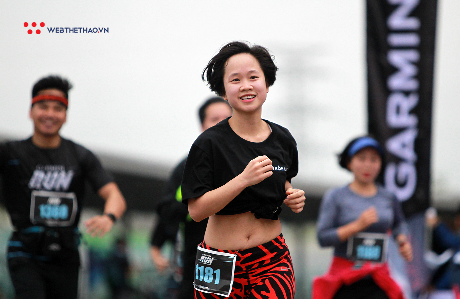 Những nụ cười đẹp nhất Garmin Run Hanoi 2019